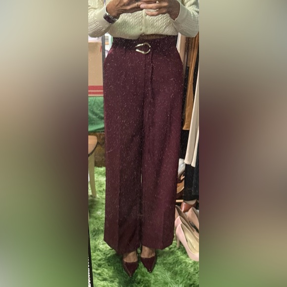 Commense Metal Belt Pleated High-Waisted Pants - Picture 4 of 13